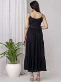 Vestido. Anarkali.  Negro. Premium